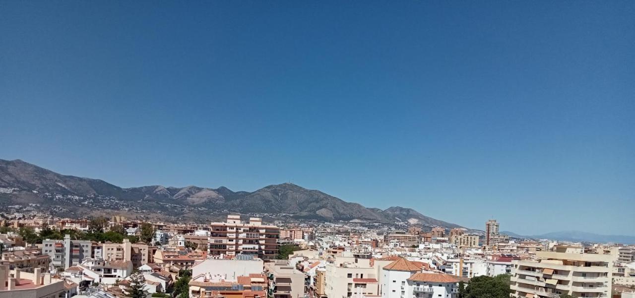 Sea View In Fuengirola Apartment Luaran gambar